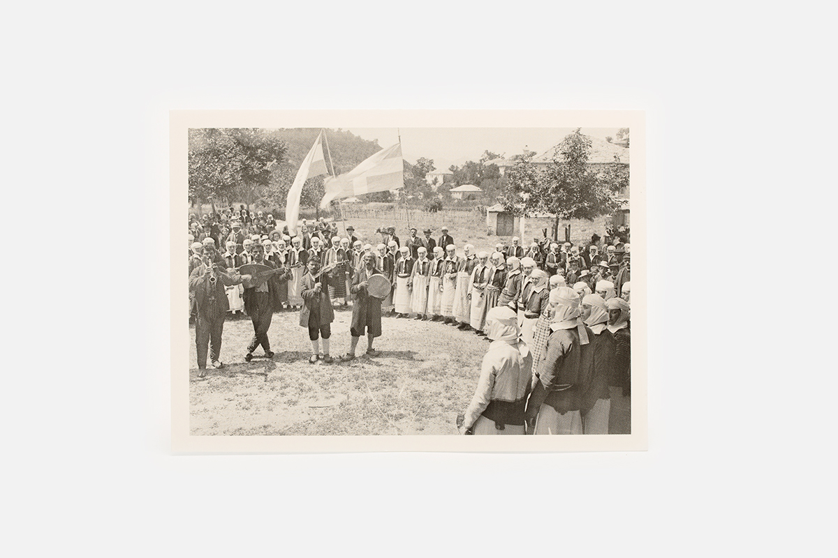 Postcard "Women dancing at Delvinaki, Ioannina" Boissonnas